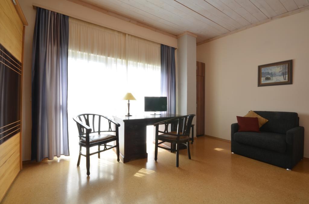 Chalet Yulia Zell am See Zimmer foto